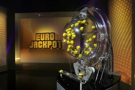 Eurojackpot: stor præmiepulje hver tirsdag og fredag .